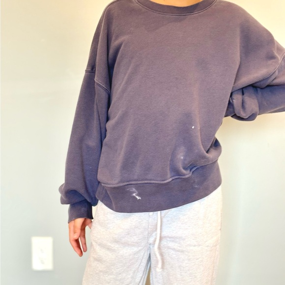 Purple crewneck sweatshirt - Picture 2 of 3